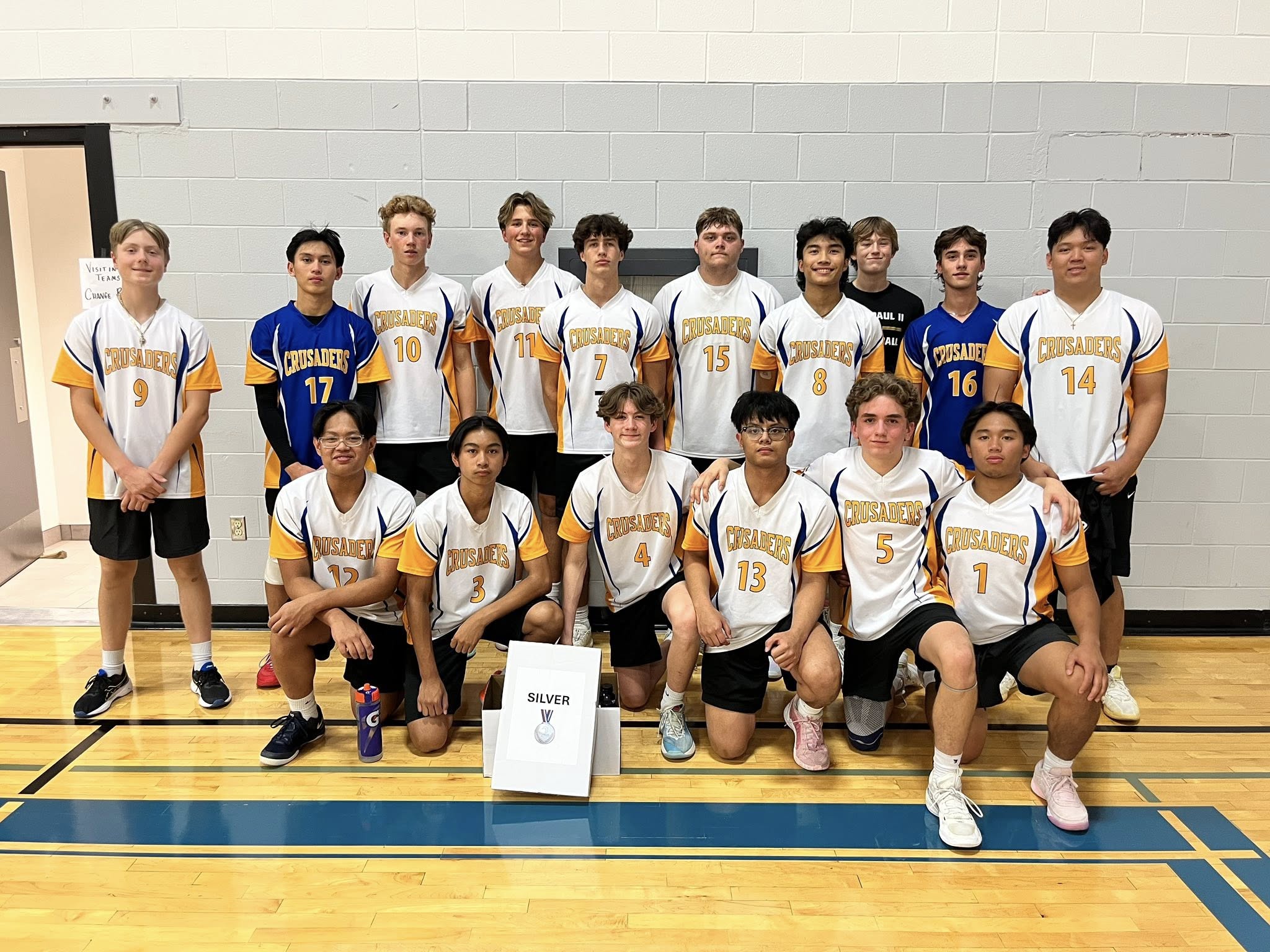 Sr Volleyball Teams have a Great Weekend