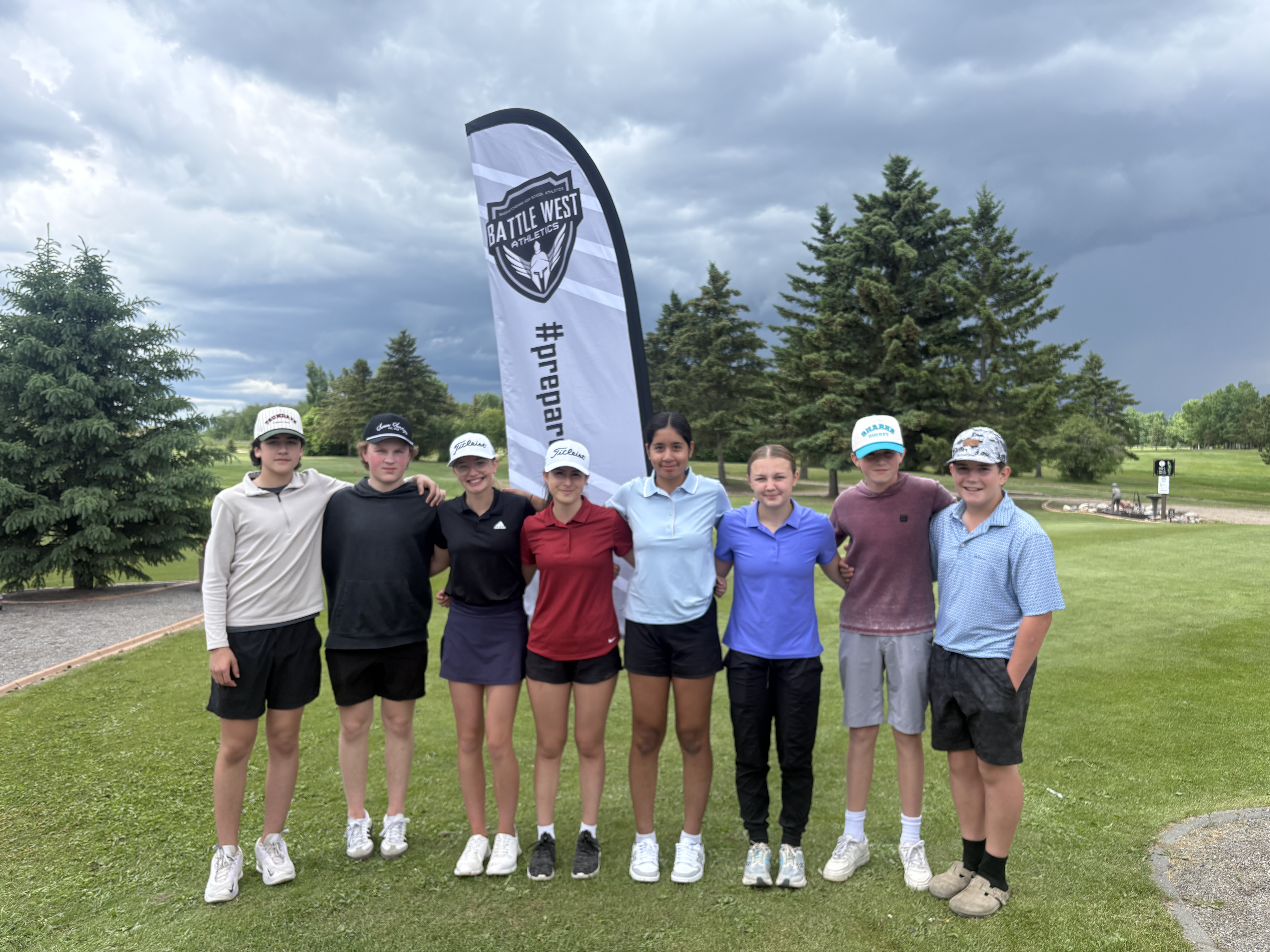 Jr Golf Team Dominates at District Playoffs!